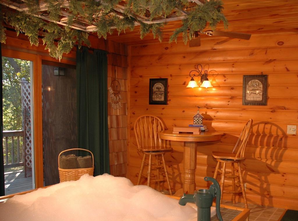 Bed and Breakfast Lazy Cloud Williams Bay Екстер'єр фото