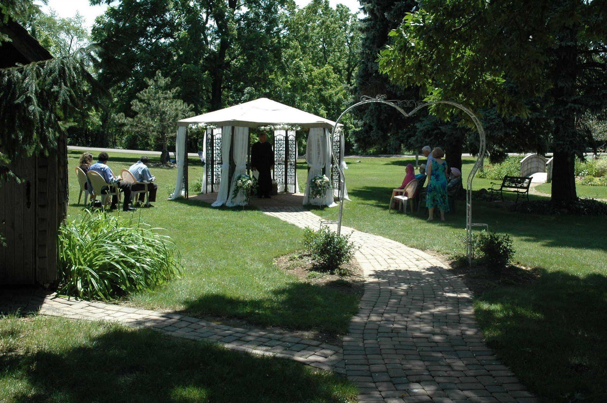 Bed and Breakfast Lazy Cloud Williams Bay Екстер'єр фото