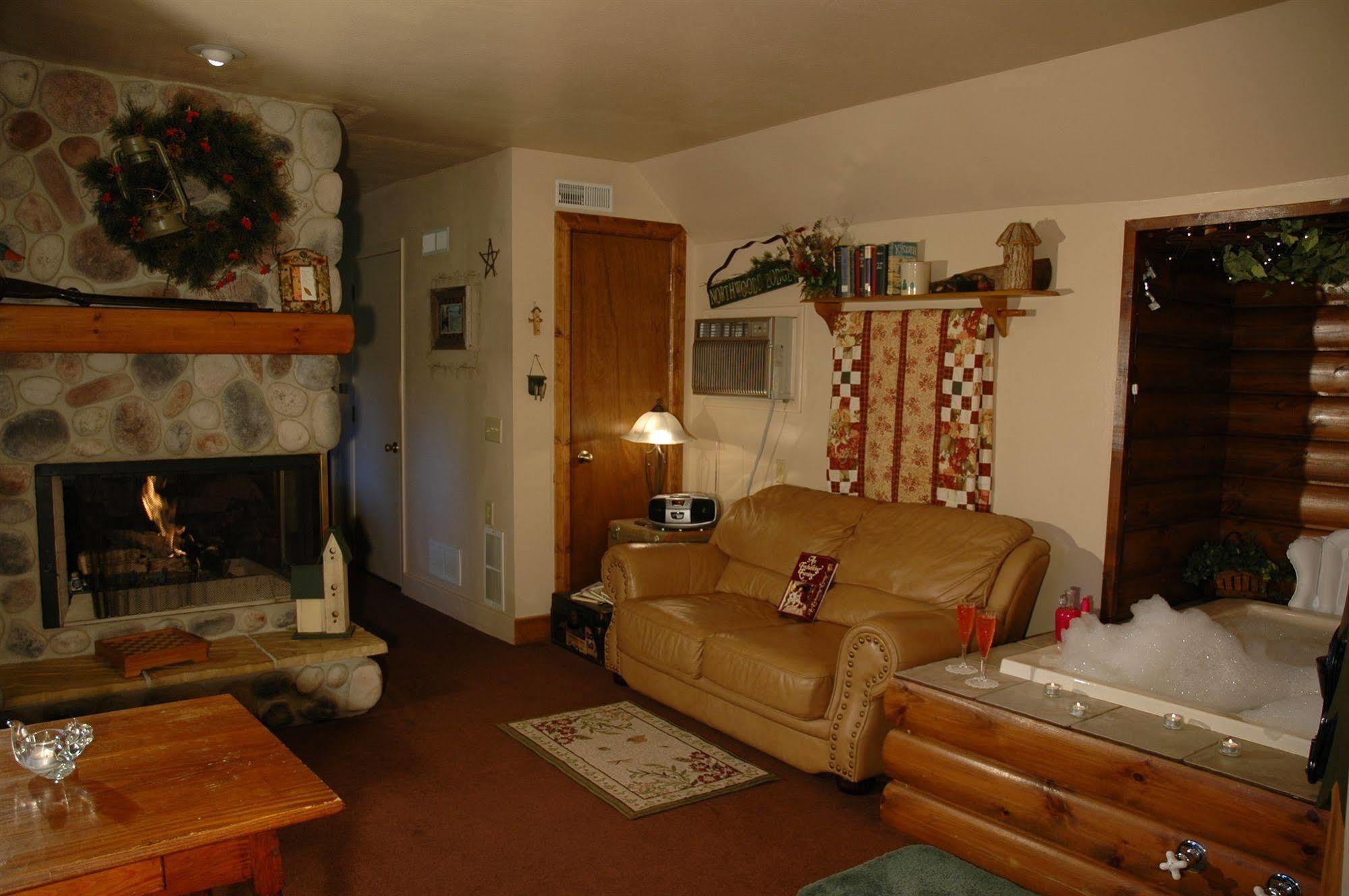 Bed and Breakfast Lazy Cloud Williams Bay Екстер'єр фото