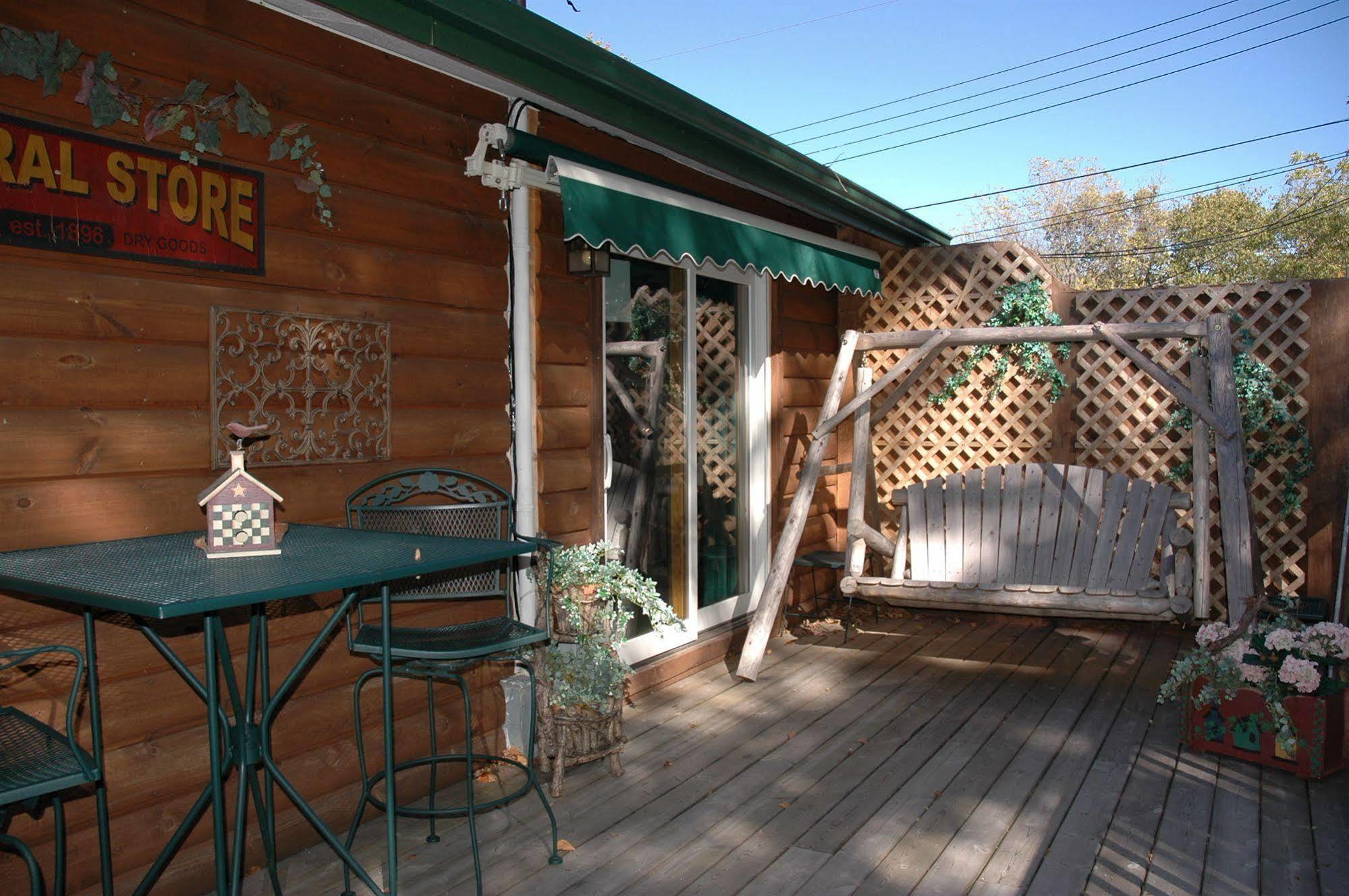 Bed and Breakfast Lazy Cloud Williams Bay Екстер'єр фото